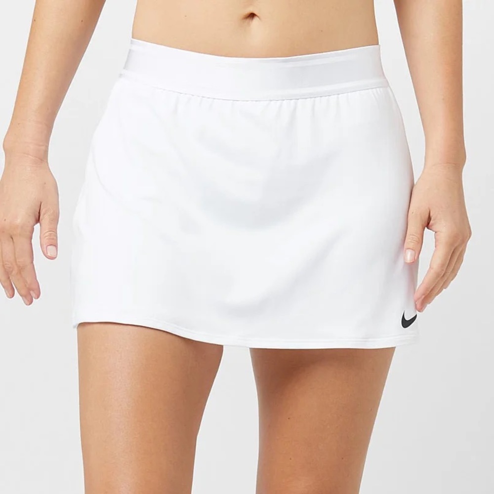 Nike Women’s Team Court Skort